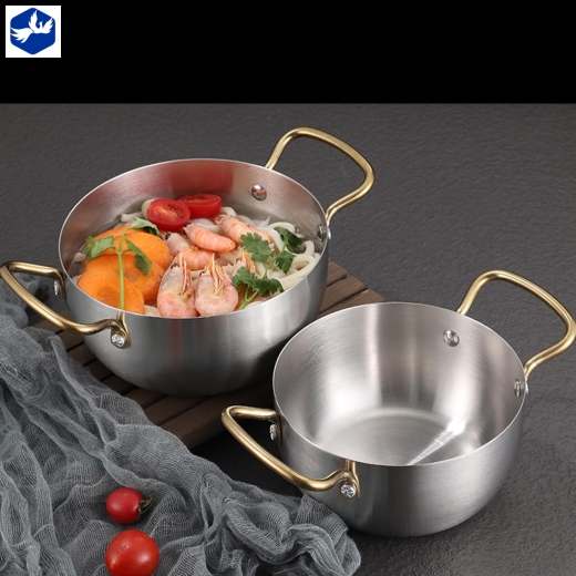 nồi súp có nắp 18 cm - kiểu dáng đẹp, quai mạ vàng, nắp bằng kính núm gổ