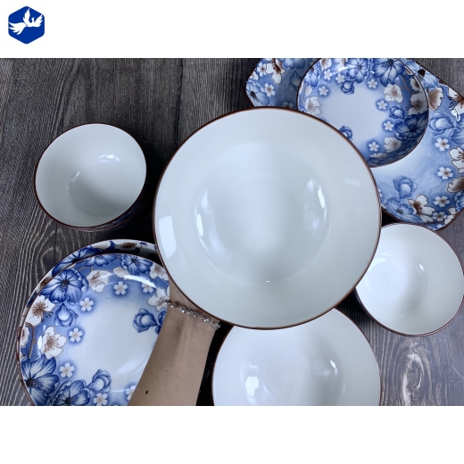 bộ bàn ăn 16 món - hoa văn 4d hoa xanh, hoa trắng đẹp - 4d105