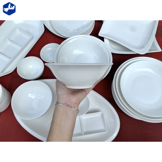 tô sứ loe 7 inch men trắng bóng, đẹp, bền bỉ - TP trắng