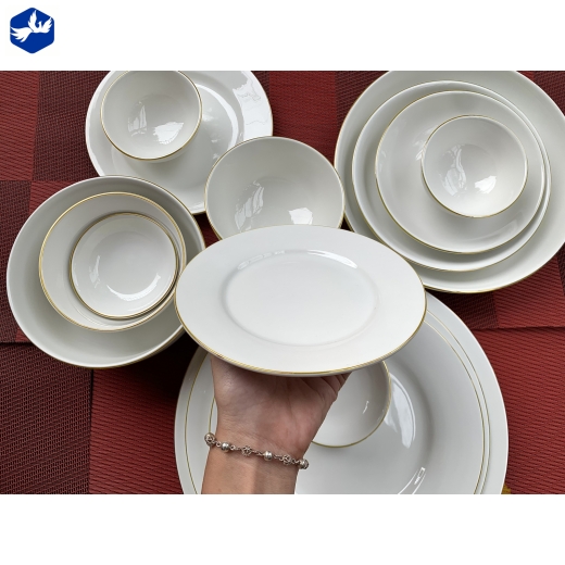 Đĩa 8 Cạn Trắng Chỉ Vàng Sứ Minh Châu