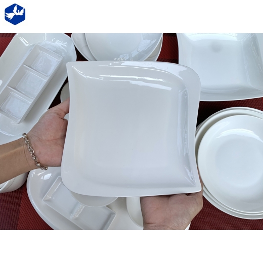 Đĩa 10.5 Vuông  Eo Cạn  Trắng Sứ TP Cao Cấp