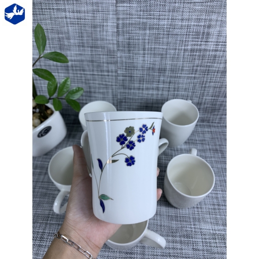 ly kiểu dáng loe hoa văn hoa cỏ cách điệu cao cấp - 1732