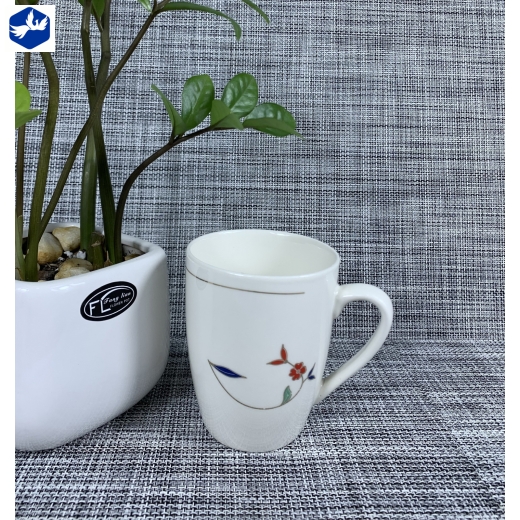 ly sứ nhọn hoa văn hoa cỏ dại cách điệu đẹp, độc đáo - 1732